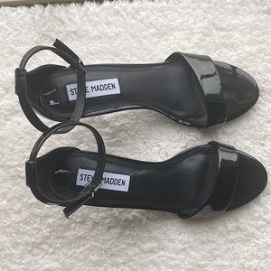 Steve Madden women’s sandal~ new~